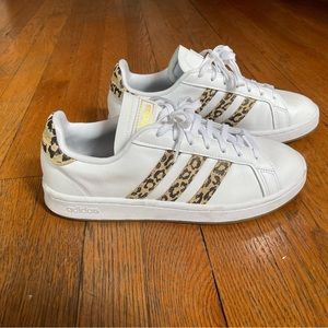 Adidas Cloudfoam Comfort Women’s 9.5